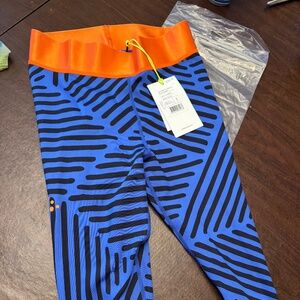 Craft advanced tone 7/8 women’s small tights NWT